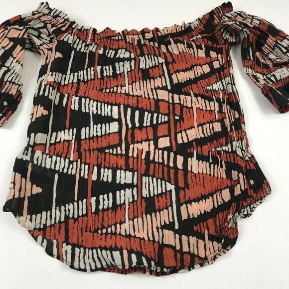 BCBGMaxazria Off The Shoulder Top Short Sleeve - Picture 2 of 11